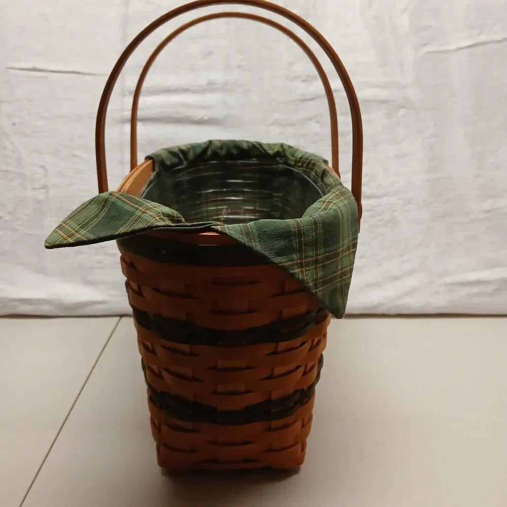 Longaberger fellowship basket